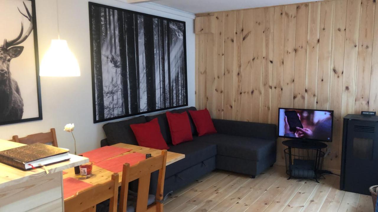 Готель Le Chalet De La Roche En Ardenne Тьо Екстер'єр фото